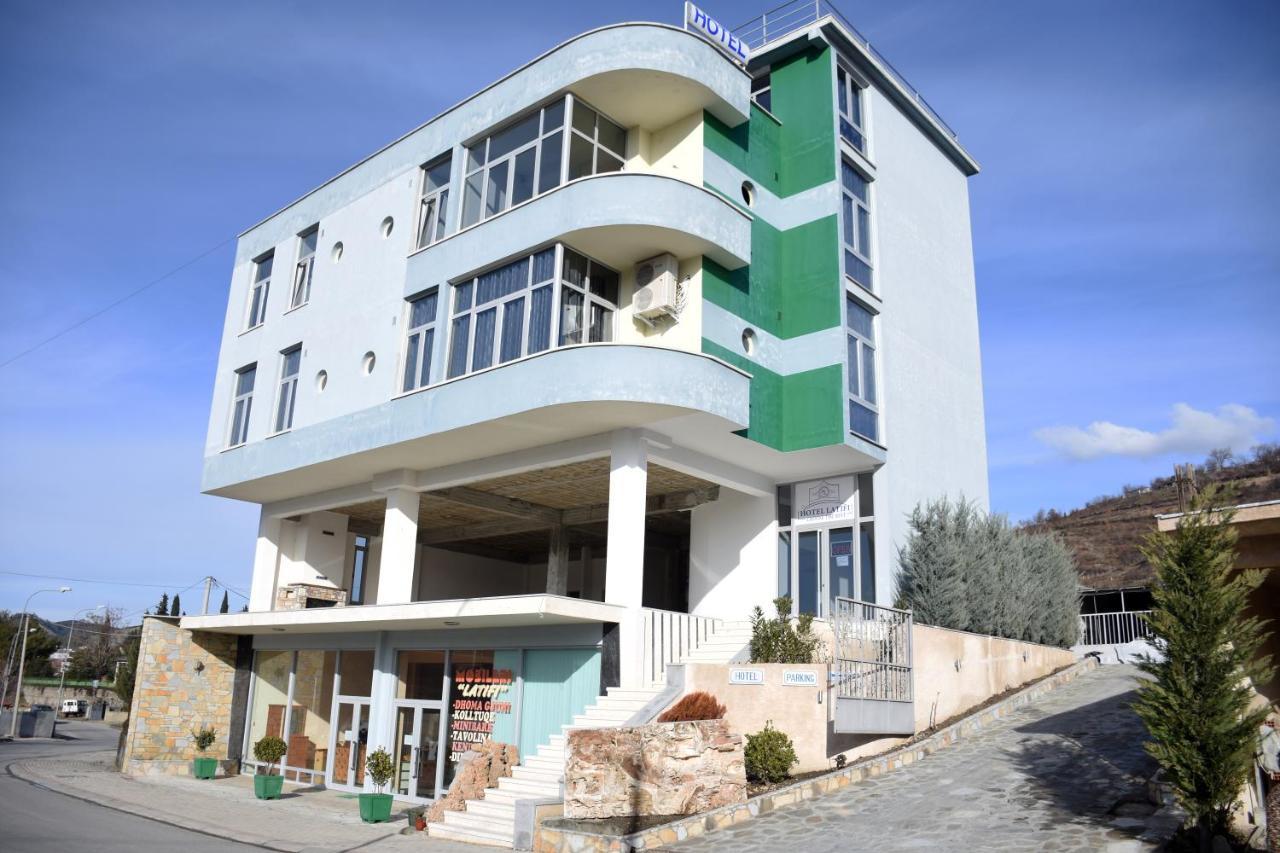 Hotel Latifi Gramsh Zewnętrze zdjęcie