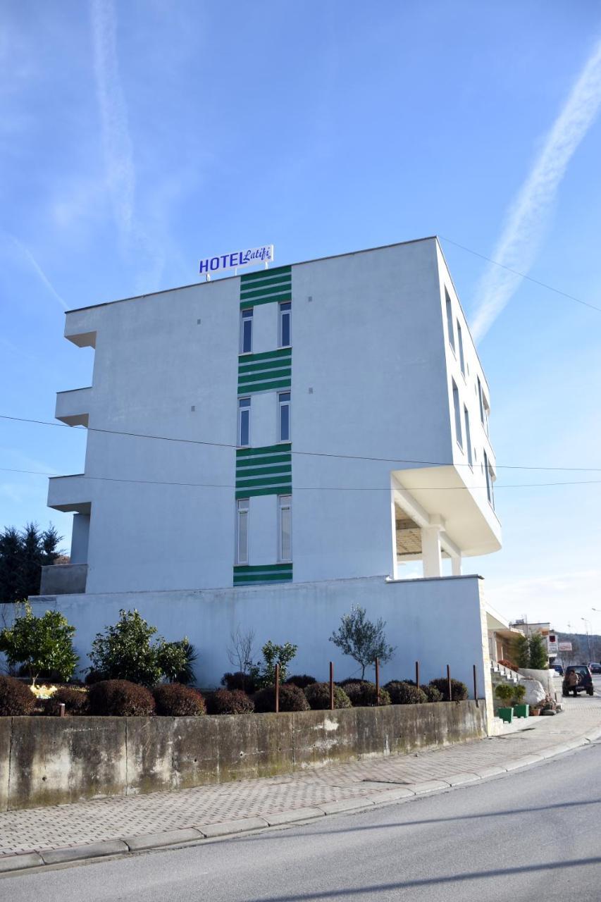 Hotel Latifi Gramsh Zewnętrze zdjęcie